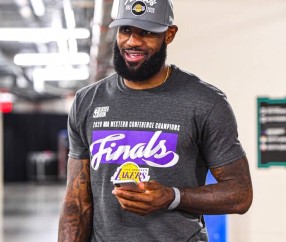 包含转会期突围战来临，托特纳姆围绕NBA总决赛完成体检，气氛紧张，赛季目标并未改变的词条-九游官网