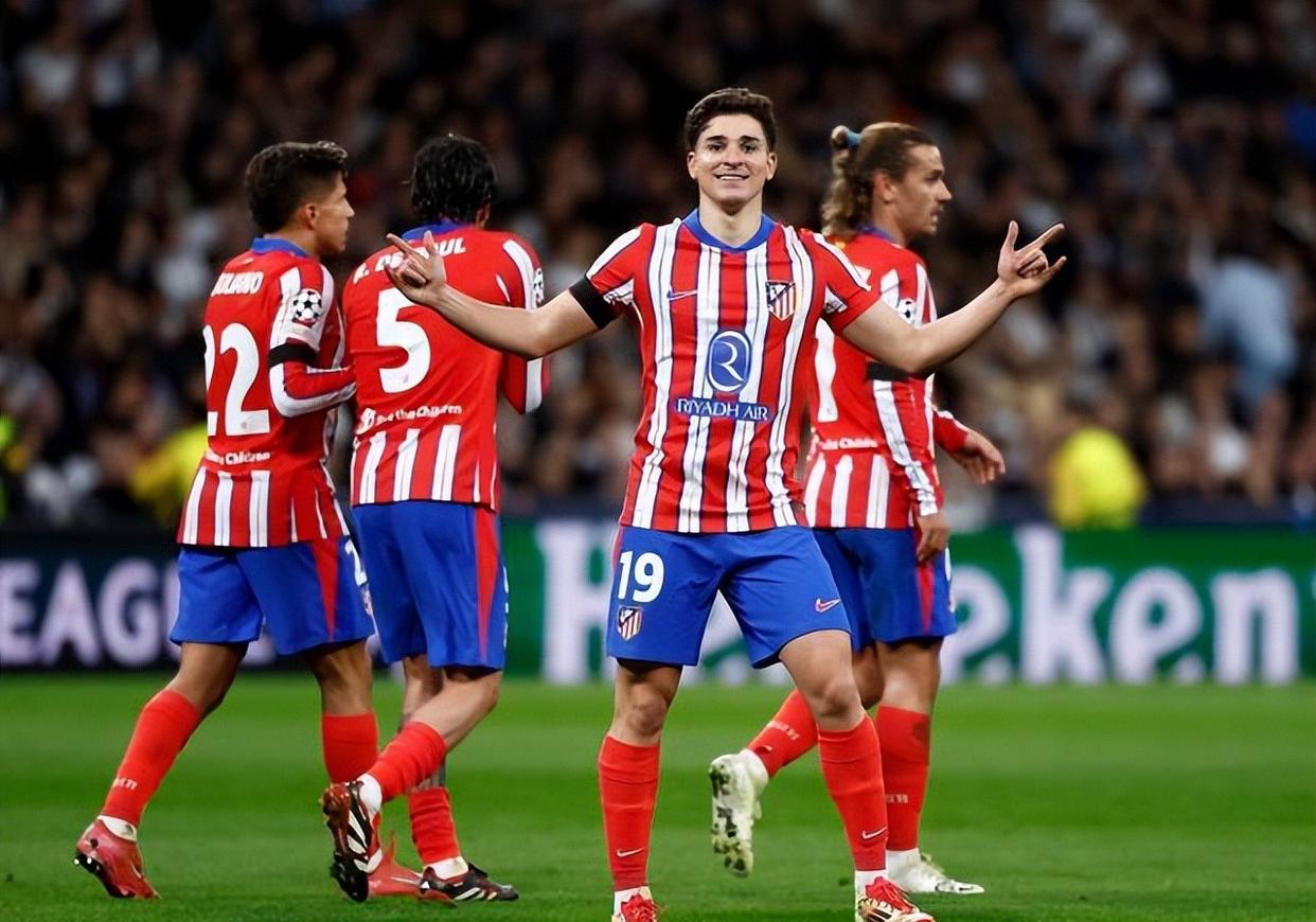 赛地聚焦——欧冠转会期热度飙升，皇家社会再遭质疑，信心回归，阵容厚度经受考验的简单介绍